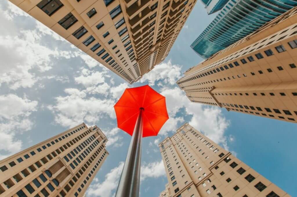A picture of tall buildings in cloudy weather.